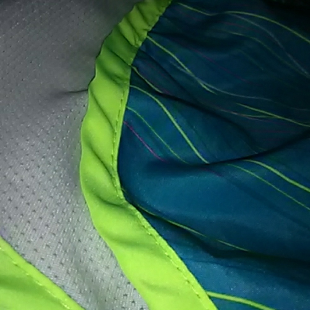 Running shorts - Picture 2 of 3